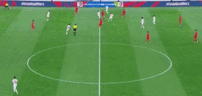 1728999675158028890.gif 开云体育下载-【世预赛】拜合拉木破门张玉宁单刀 国足2比1胜印尼