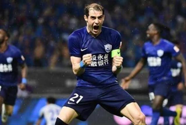 开云体育官网-津门虎引援已定三人追求实用 贝里奇若离队有备胎