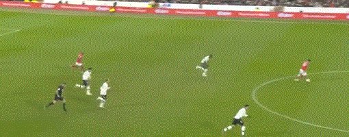 开云体育-【英联杯】拉什福德奔袭 韦霍斯特处子球 曼联3比0